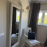 Dream House - Com Piscina Aquecida E Com 5 Bicicletas Incluindo 1 Eletrica *