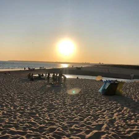 Dream House - Com Piscina Aquecida E Com 5 Bicicletas Incluindo 1 Eletrica