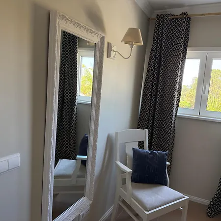 Dream House - Com Piscina Aquecida E Com 5 Bicicletas Incluindo 1 Eletrica *